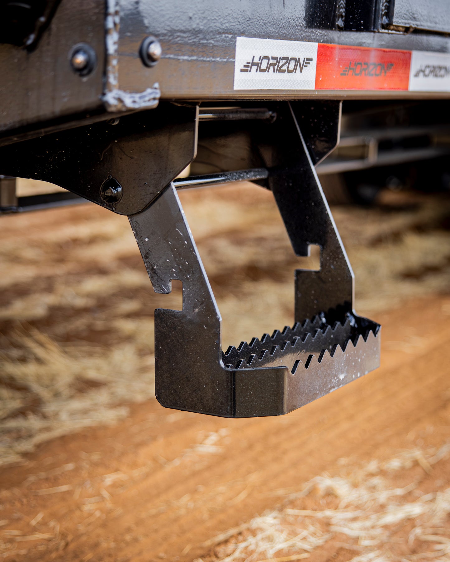 Horizon FYZ Hydrolic Dovetail Flatdeck Trailer